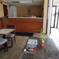 University Inn & Suites ケネソー エクステリア 写真
